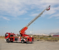 Aerial Ladder Fire Trucks