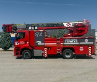 Aerial Ladder Fire Trucks