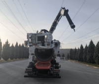 КОМБИНИРОВАННЫЕ МАШИНЫ ДЛЯ ПРОБИВКИ И ПРОЧИСТКИ КАНАЛОВ